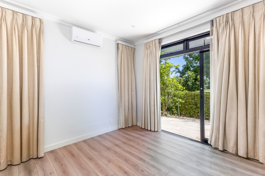 4 Bedroom Property for Sale in Pearl Valley at Val de Vie Western Cape